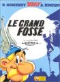 Couverture de Astérix 25 : Le grand fossé